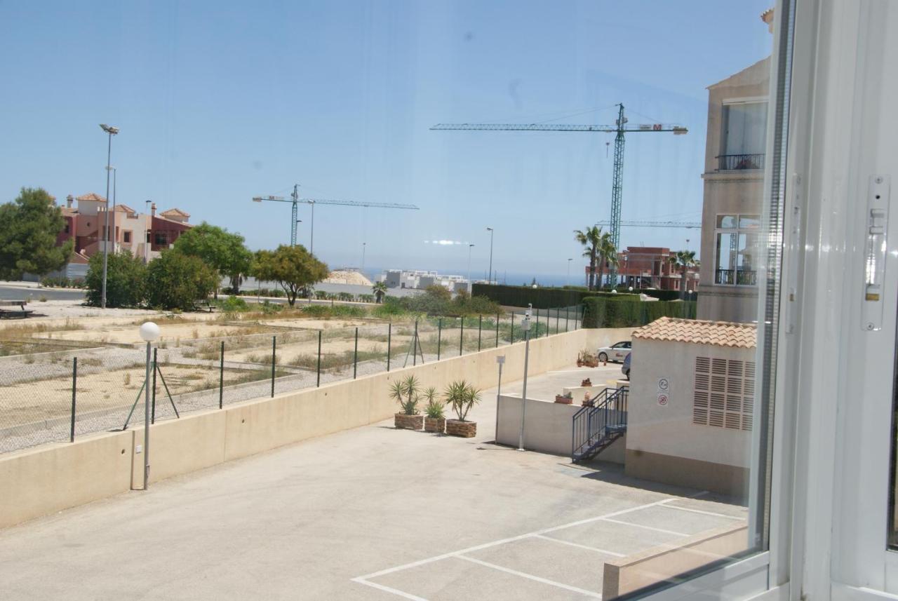 New Apartment In Torrevieja , Punta Prima Orihuela Costa With Pool 오리후엘라 외부 사진